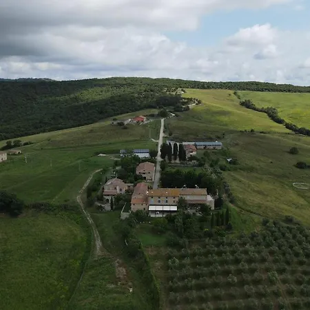 Borgo Tignano *