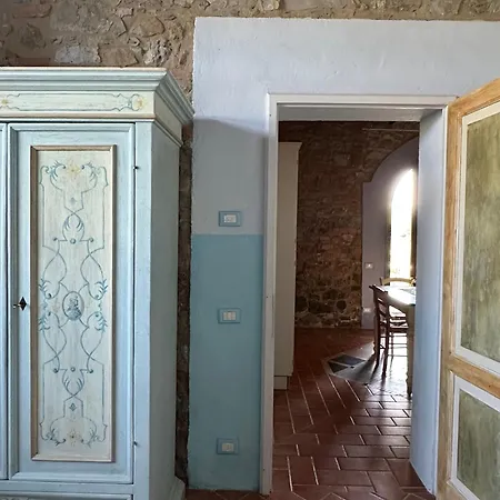 Borgo Tignano Casole d'Elsa