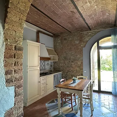 Borgo Tignano * Casole d'Elsa