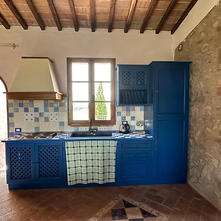 Borgo Tignano Apartment